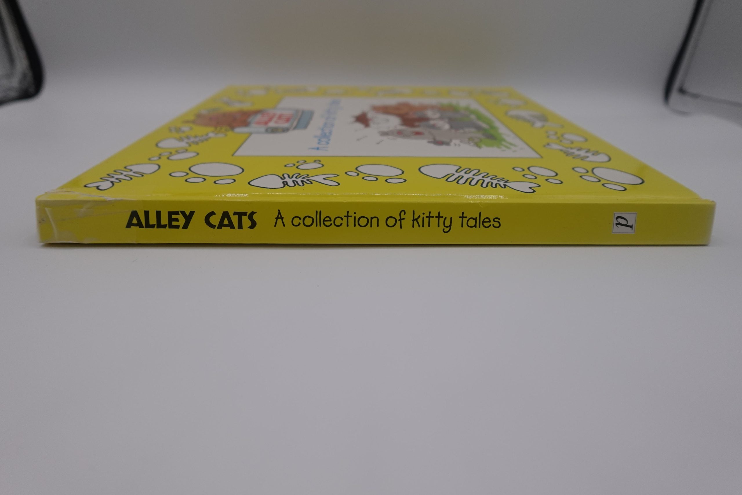 Alley Cats: A Collection of Kitty Tales