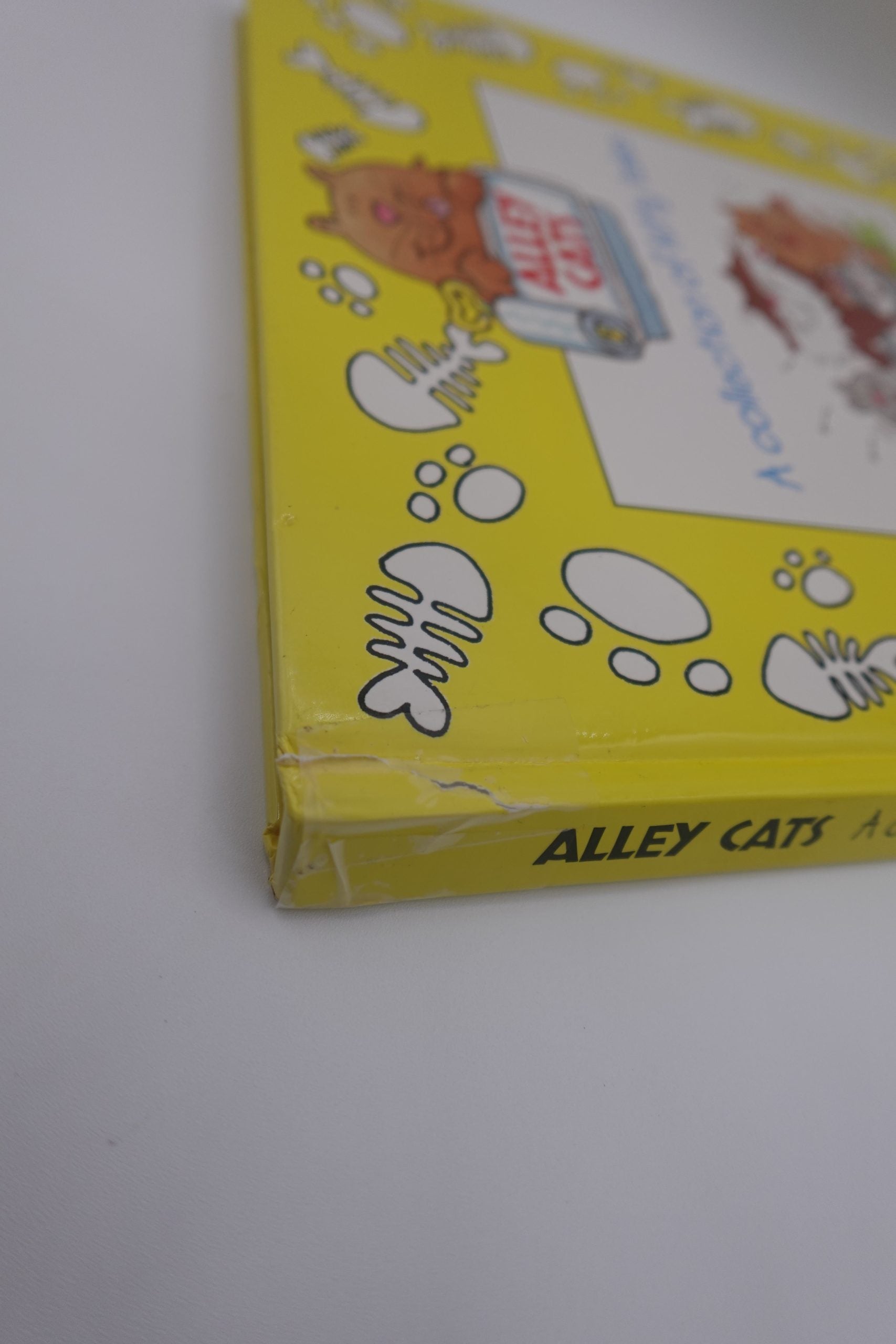 Alley Cats: A Collection of Kitty Tales