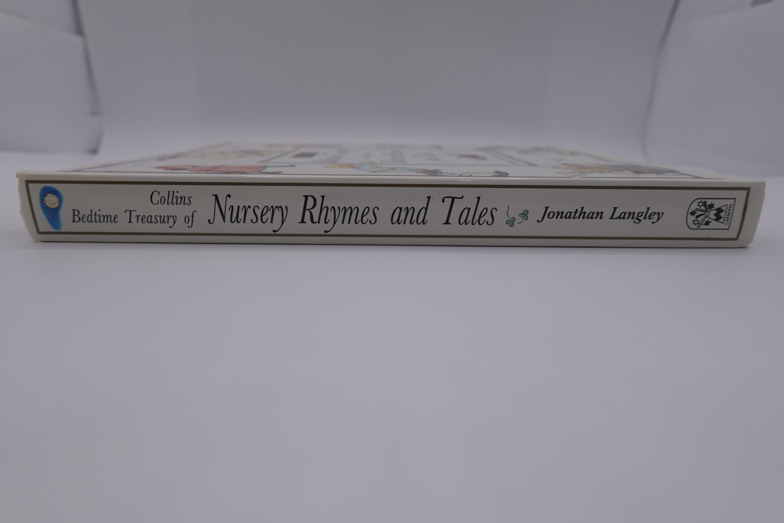 Collins Bedtime Treasury of Nursery Rhymes and Tales