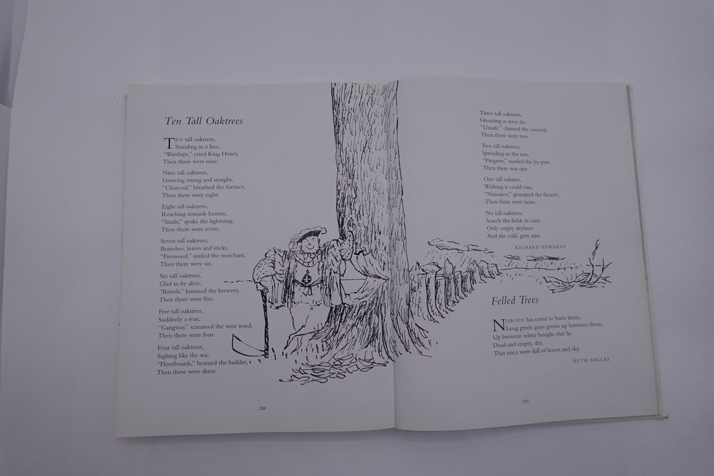 The Hutchinson Treasury of Children’s Poetry