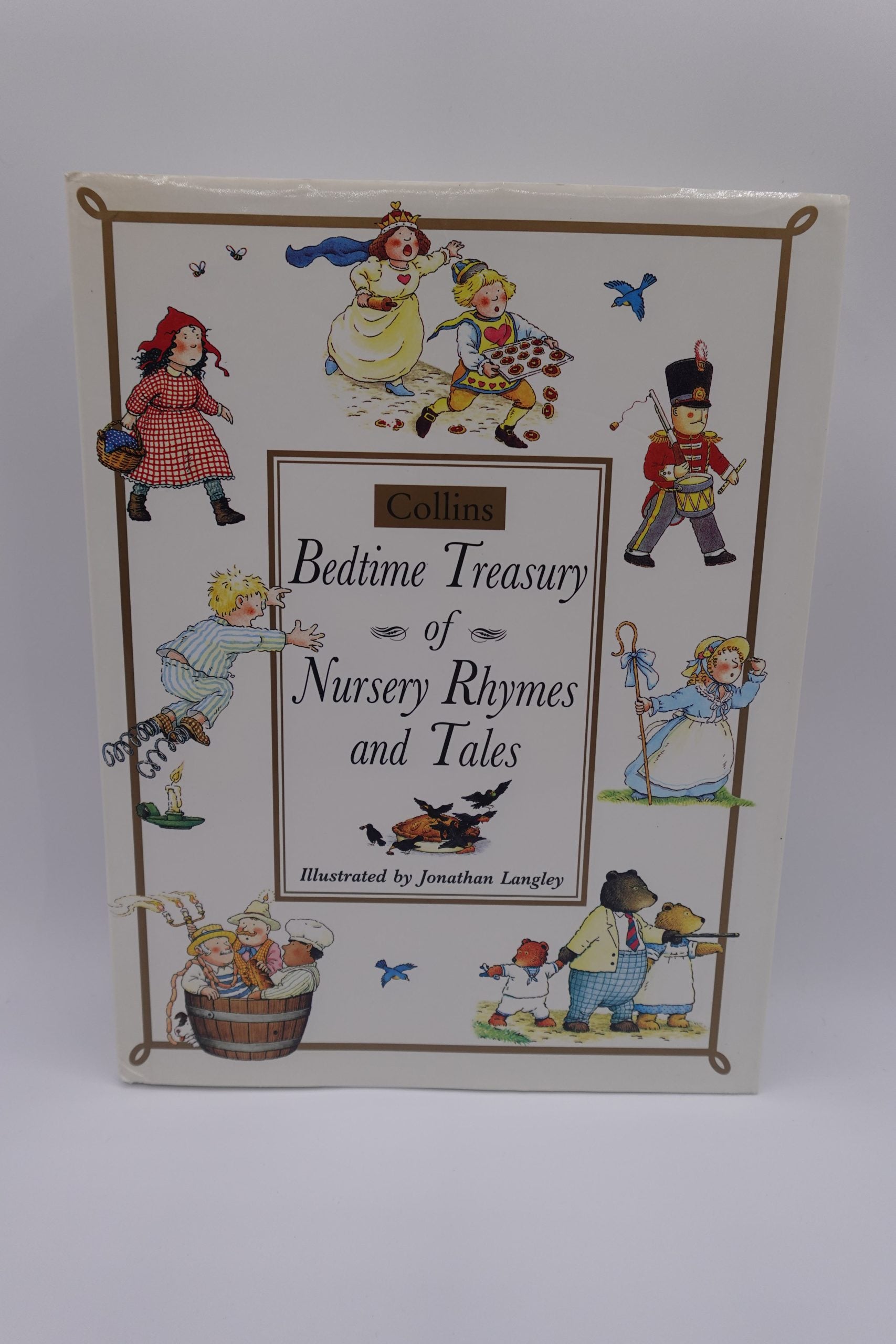 Collins Bedtime Treasury of Nursery Rhymes and Tales