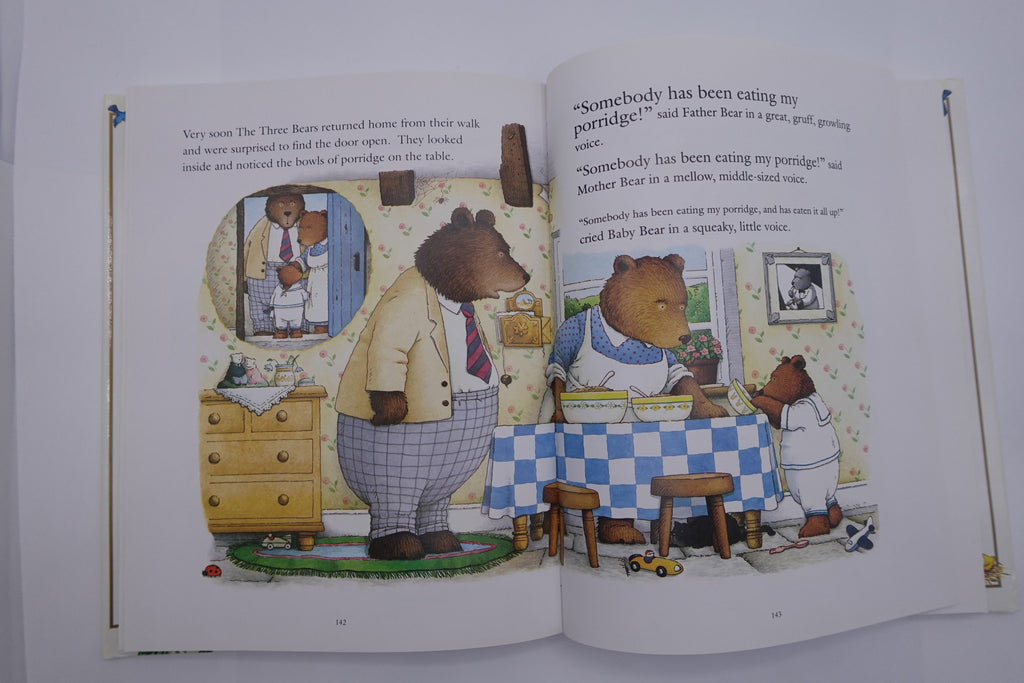 Collins Bedtime Treasury of Nursery Rhymes and Tales