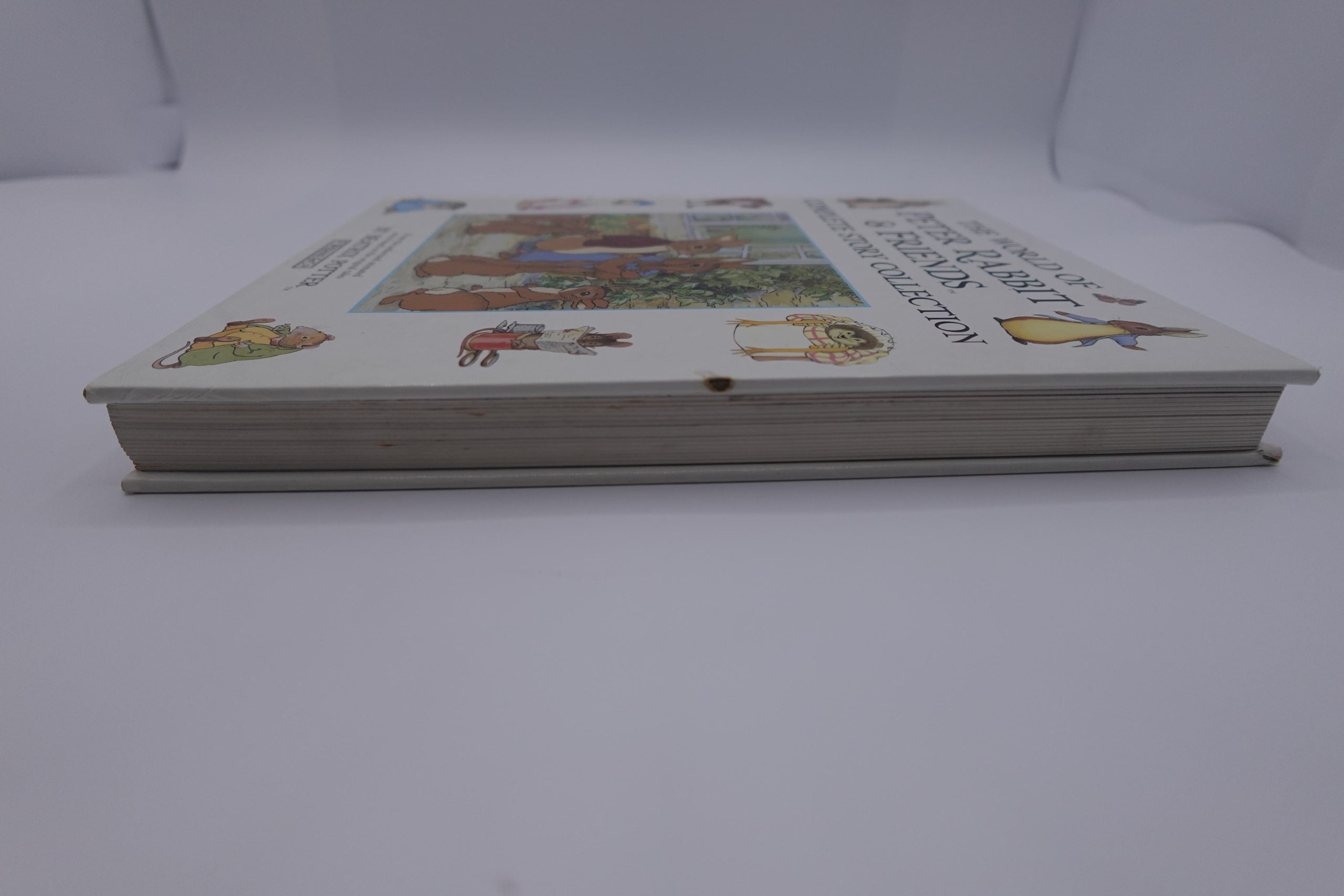 The World of Peter Rabbit & Friends: Complete Story Collection