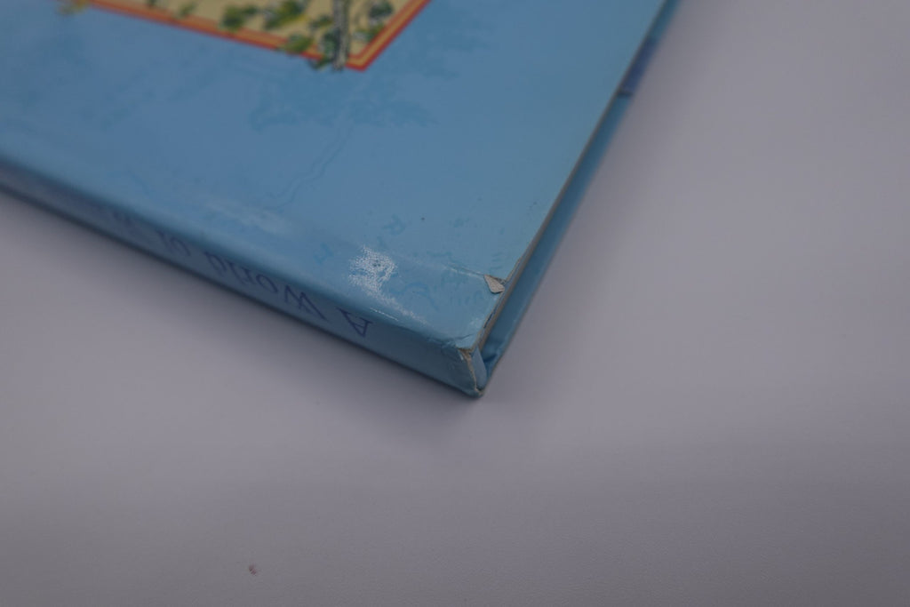 A World of Winnie-the-Pooh (with dust cover)