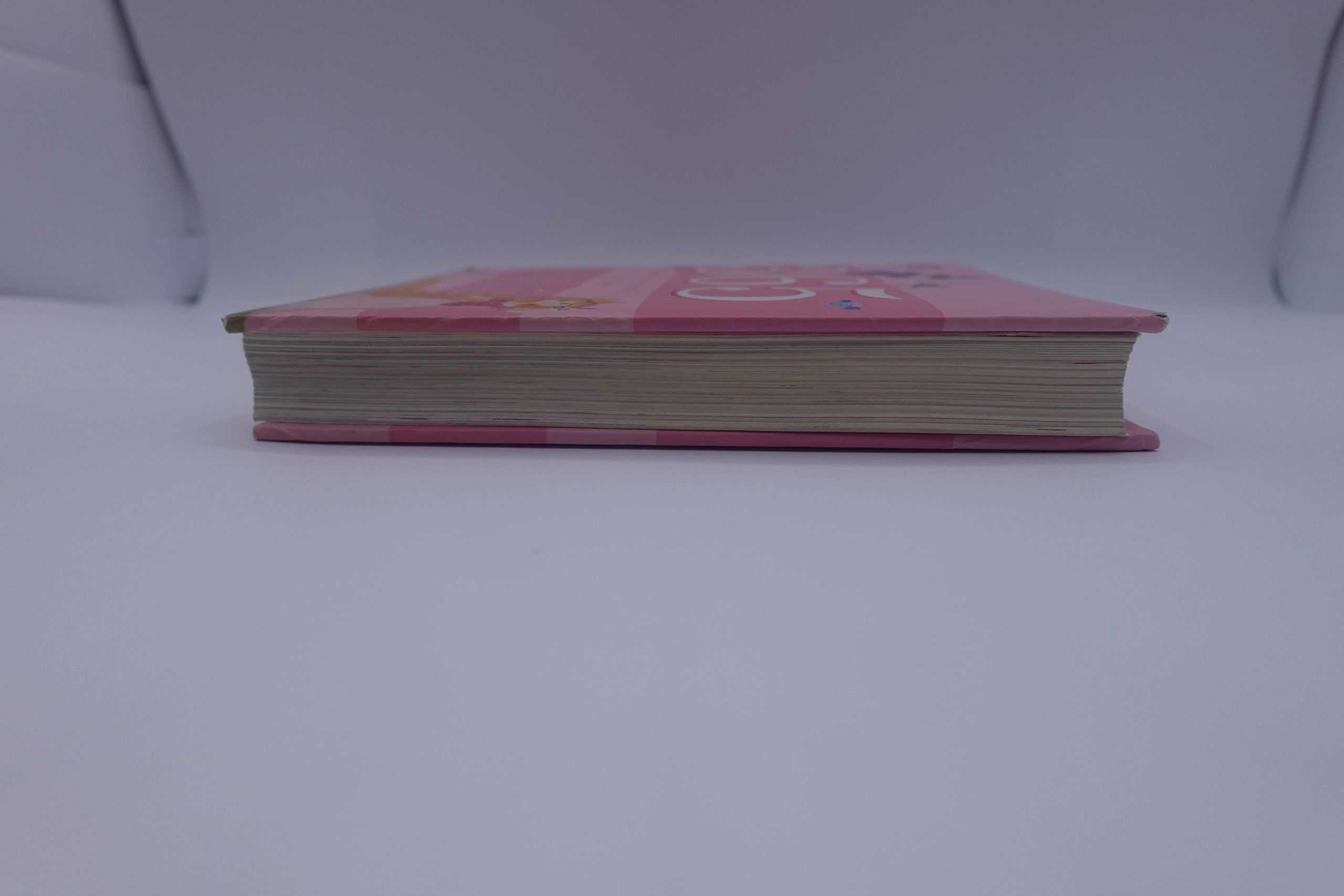 365 Fairy Tales, Rhymes and Other Stories for Girls