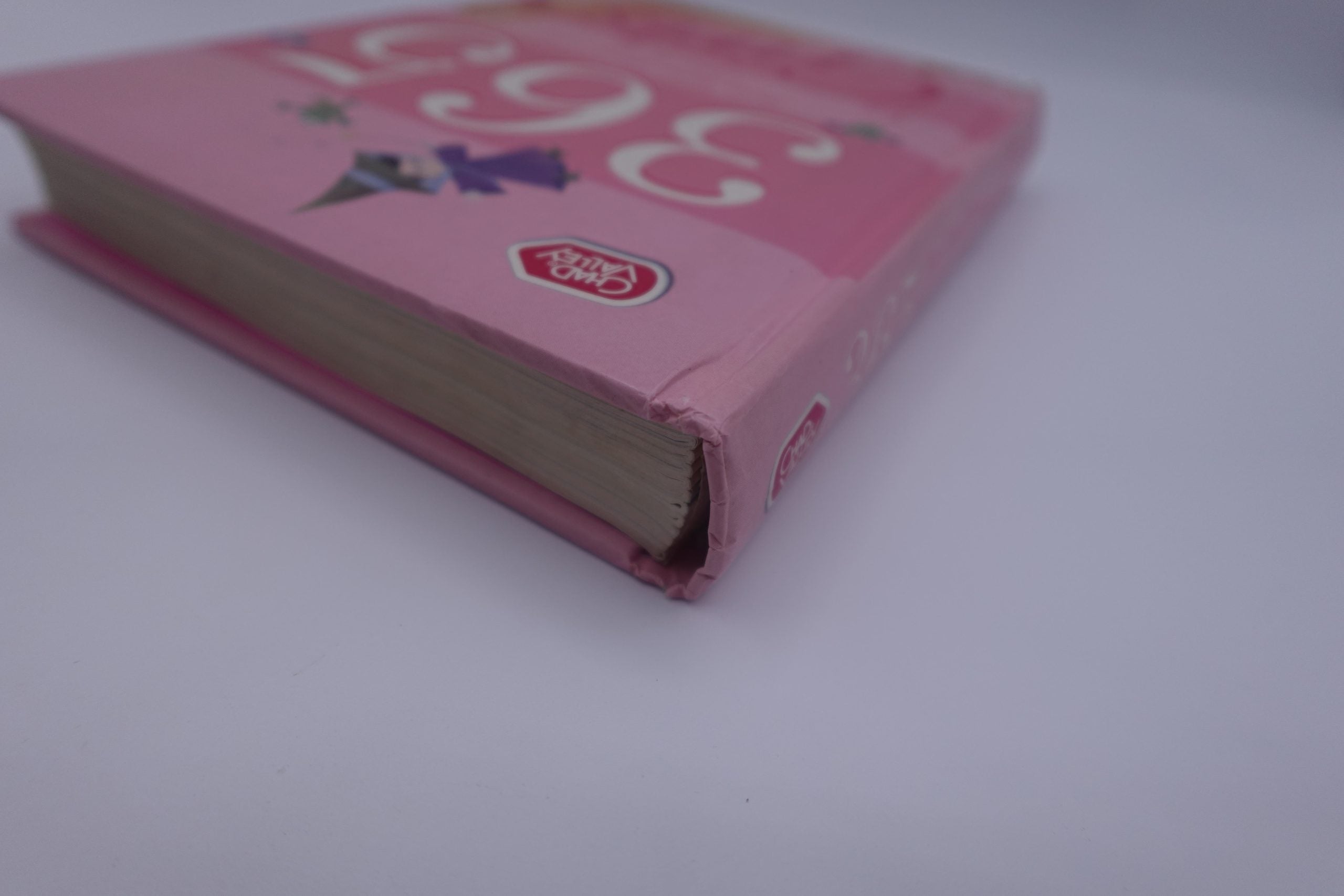 365 Fairy Tales, Rhymes and Other Stories for Girls