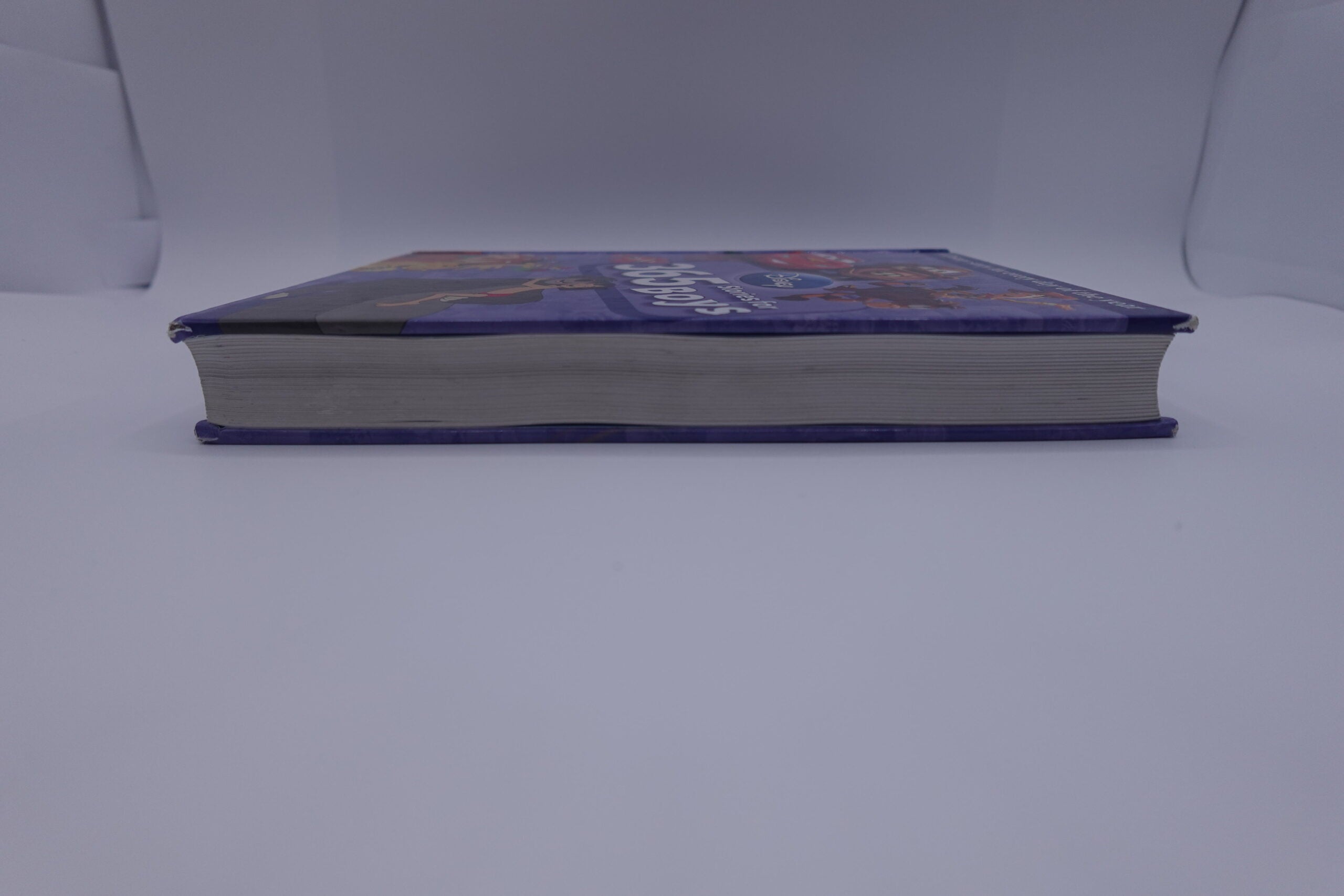 Disney: 365 Stories for Boys