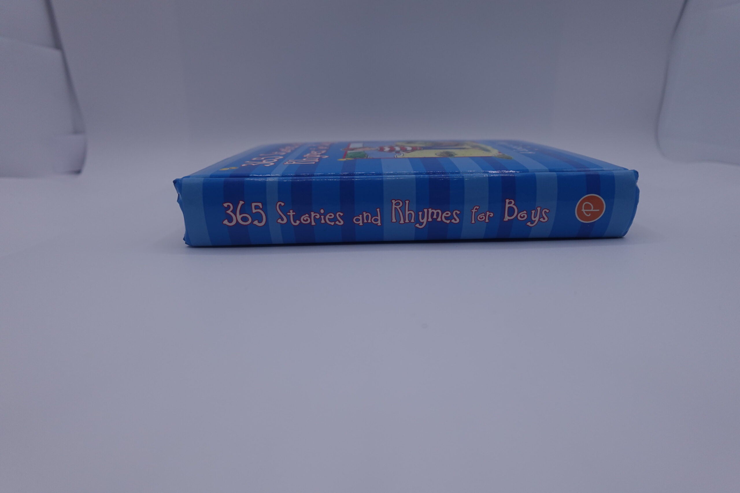 365 Stories and Rhymes for Boys