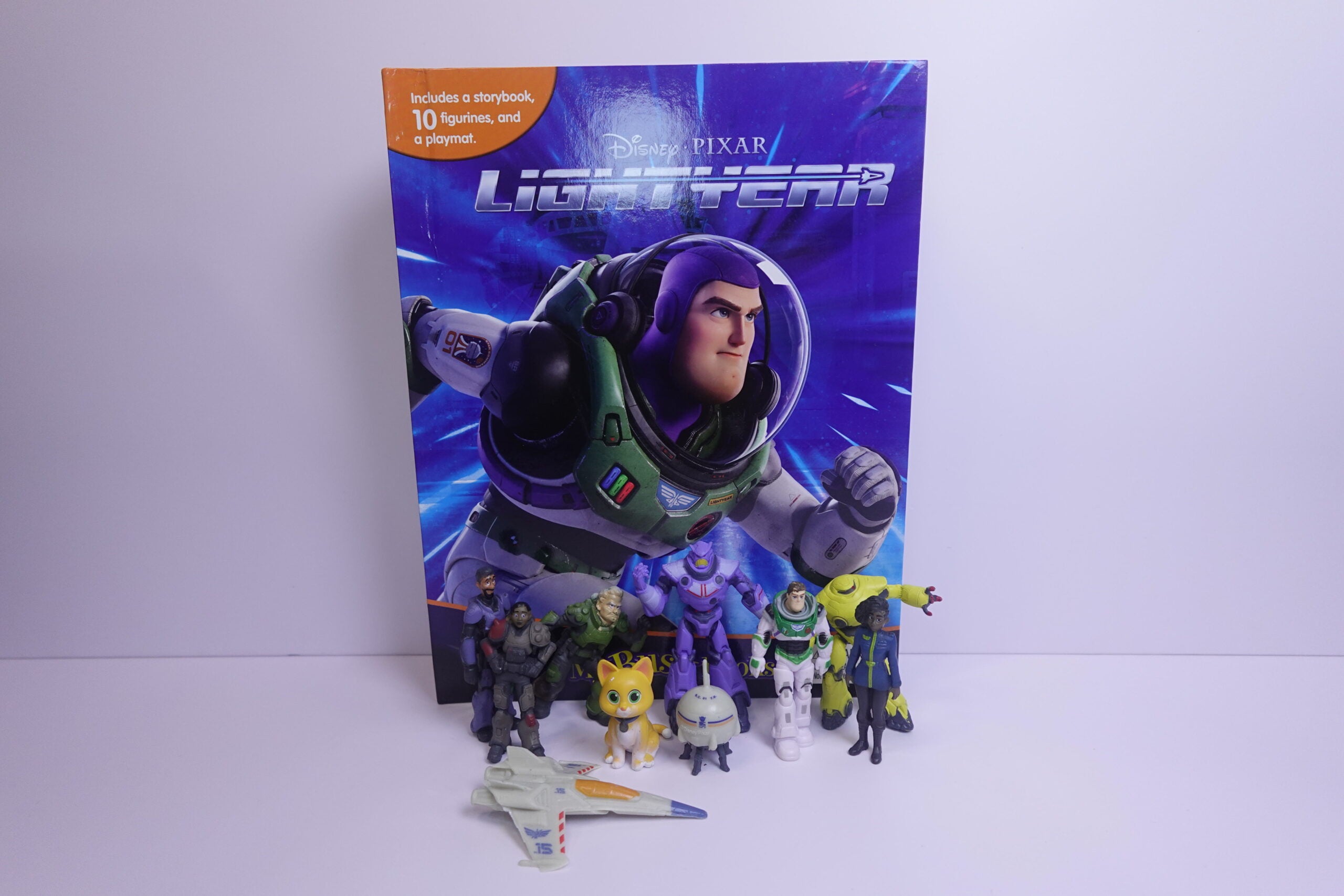 Lightyear: My Busy Books