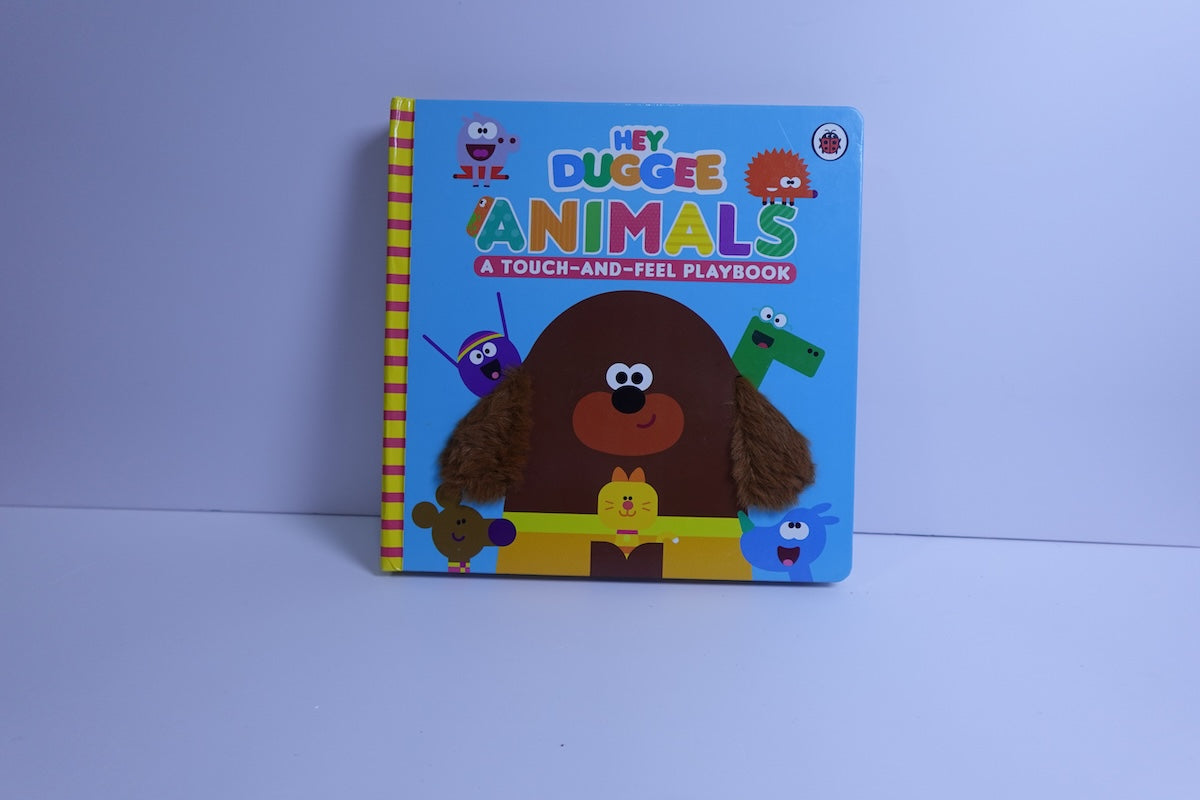 Hey Duggee: Animals A Touch-and-Feel Playbook
